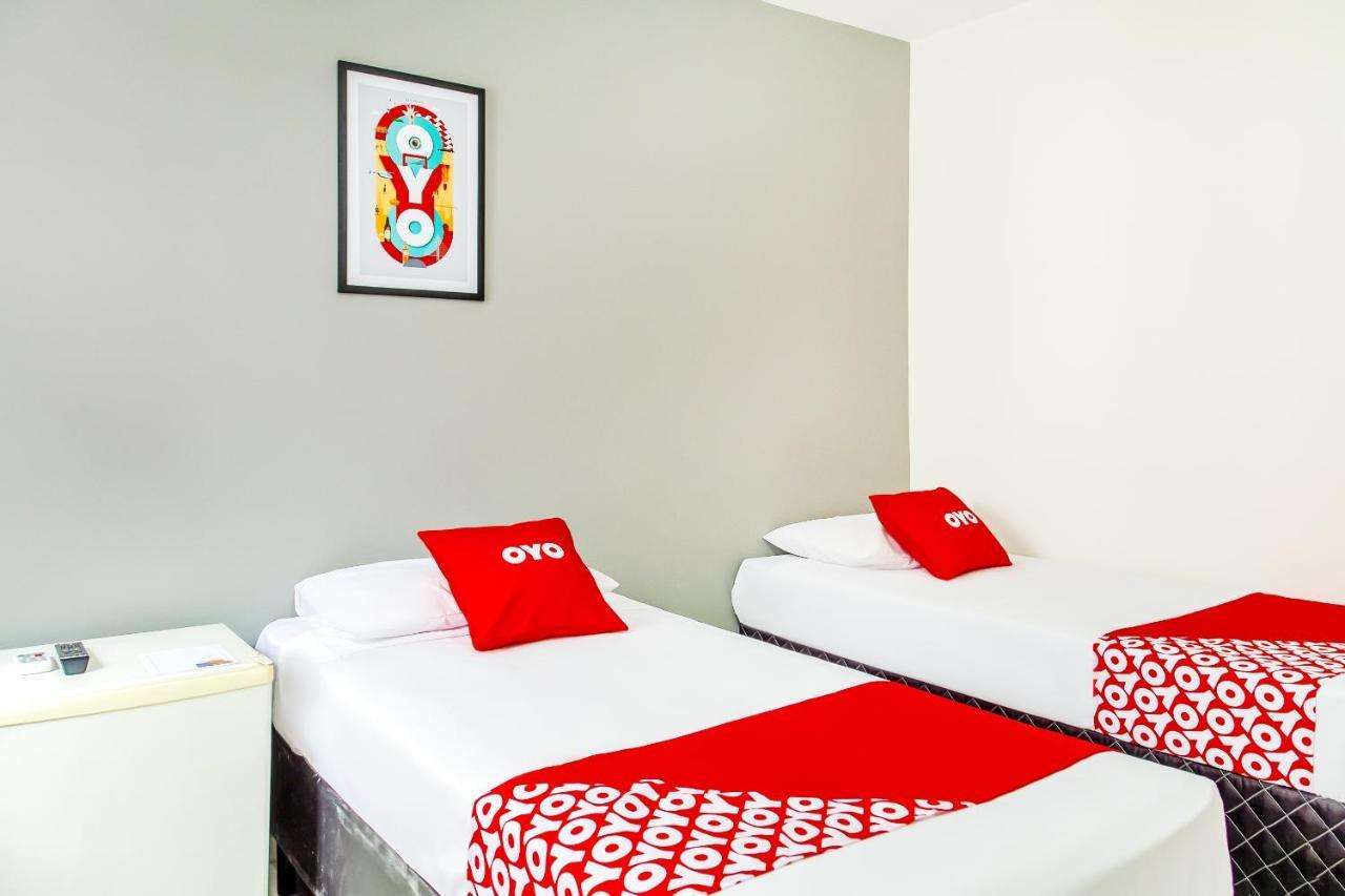 OYO Hotel Lisboa São José dos Campos Exterior foto